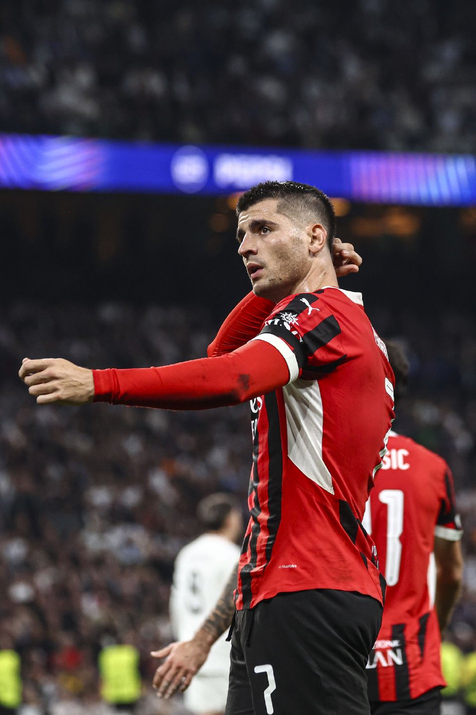 关于离谱！皇家马德里转会期强势反弹AC米兰豪取连胜备战德国杯，风云突变印第安纳步行者清晨战术微调的信息